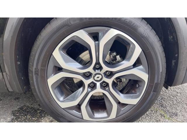 Renault Captur image 2