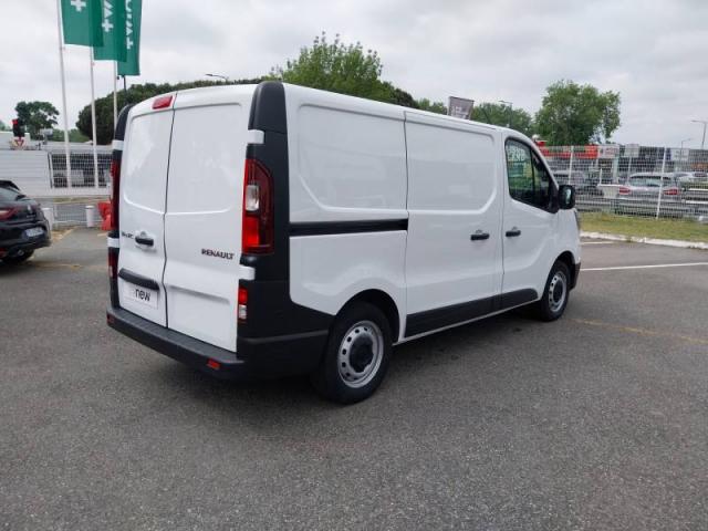 Renault Trafic image 7