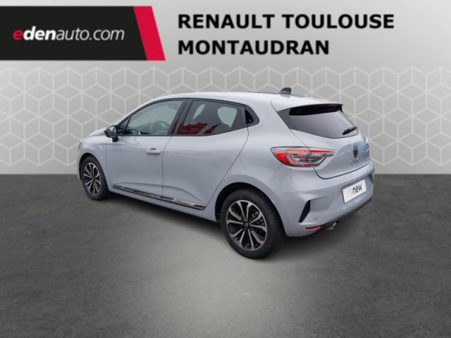 Renault Clio image 2