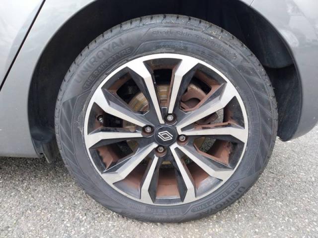 Renault Clio image 7