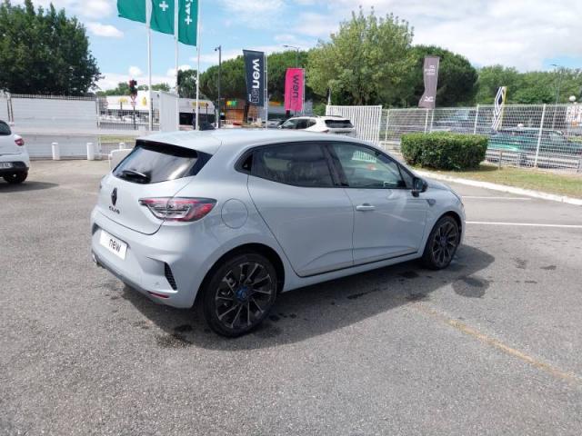 Renault Clio image 2