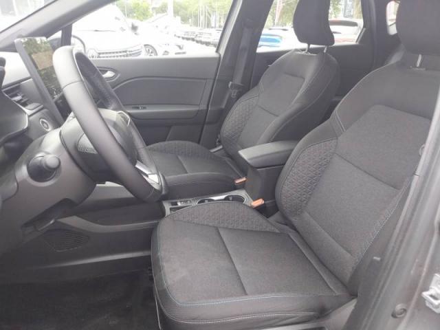 Renault Captur image 7