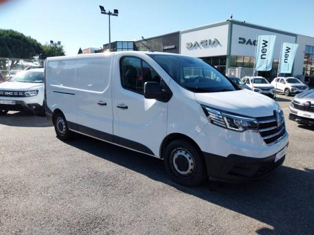 Renault Trafic image 9