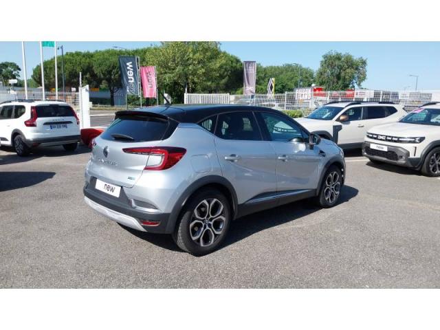 Renault Captur image 2