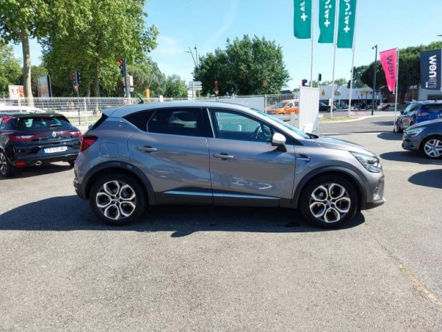 Renault Captur image 2