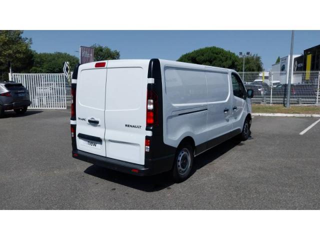 Renault Trafic image 8