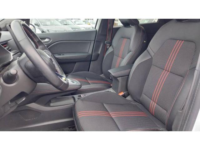 Renault Captur image 8