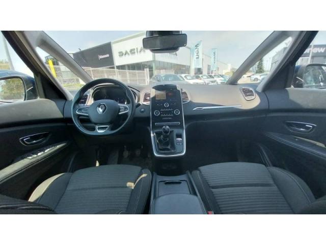 Renault Grand Scénic image 2
