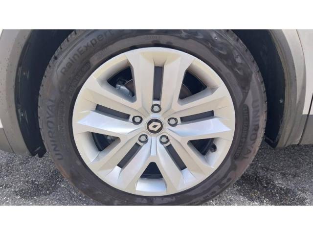 Renault Captur image 8