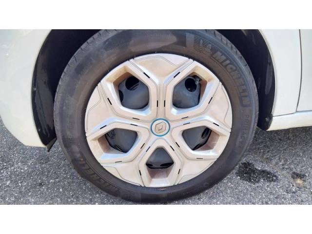 Renault Twingo image 8