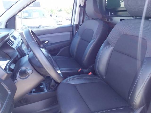 Renault Express image 9