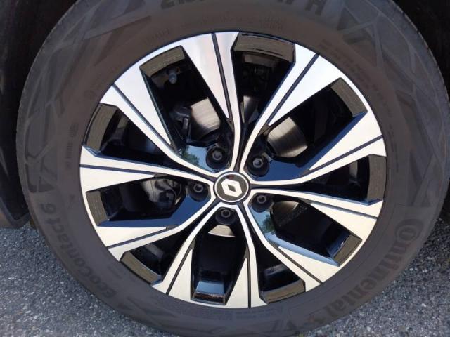 Renault Captur image 2