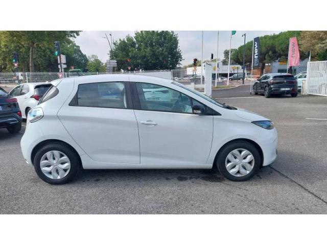 Renault Zoe image 2