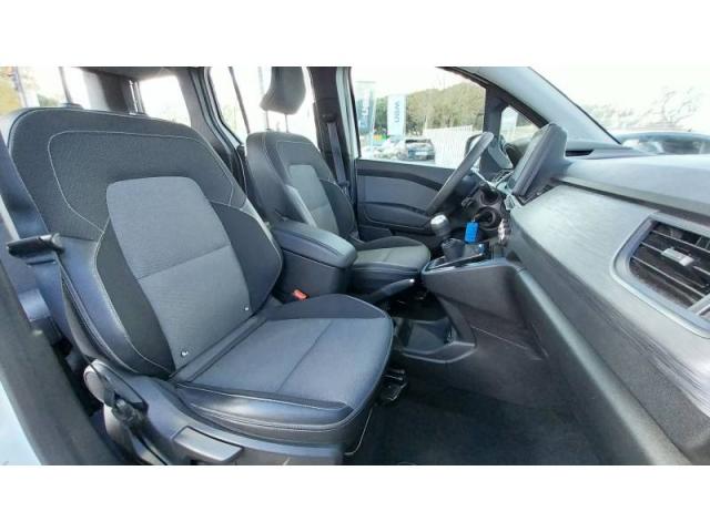 Renault Kangoo image 9
