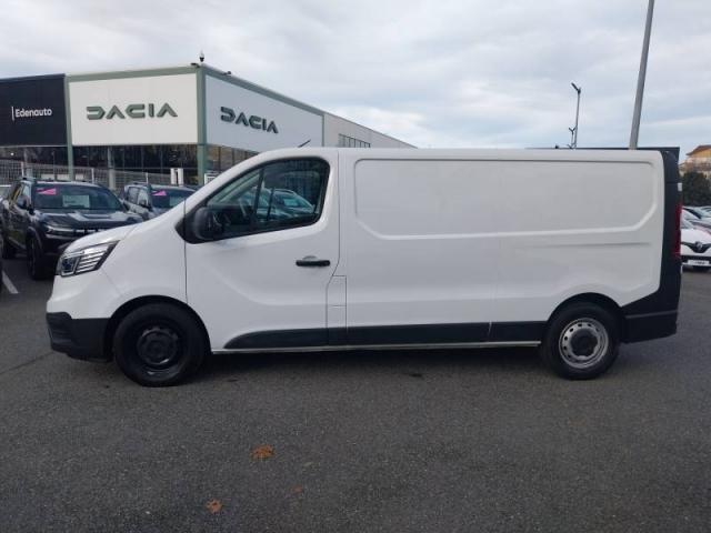 Renault Trafic image 1