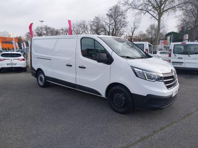 Renault Trafic image 9