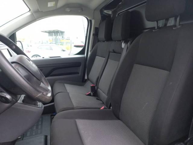 Opel Vivaro image 9