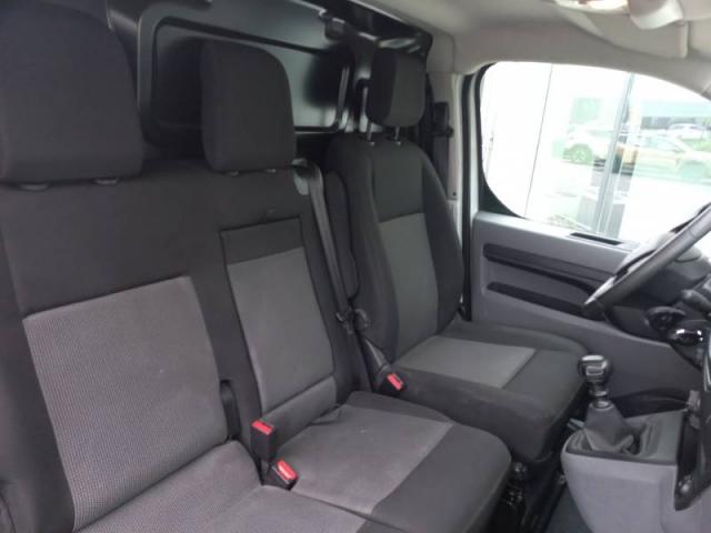 Opel Vivaro image 5