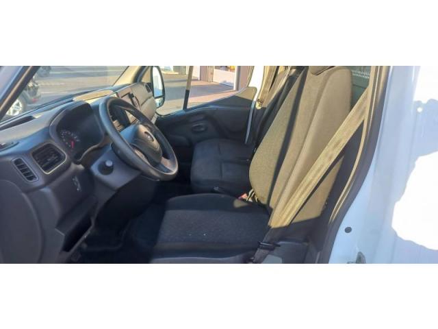 Opel Movano image 9