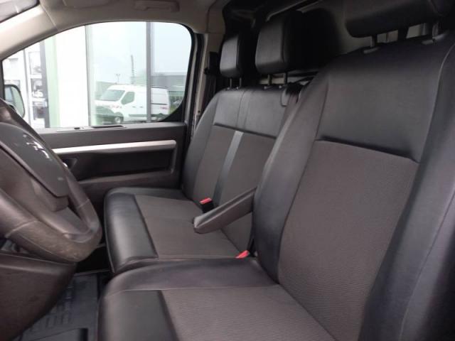 Opel Vivaro image 3