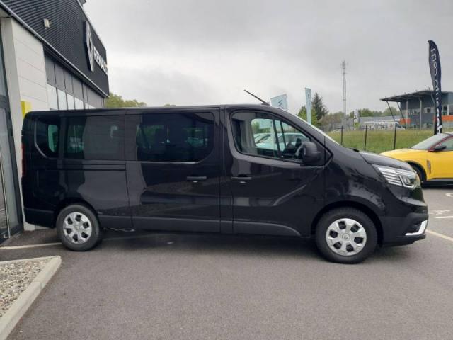 Renault Trafic image 7