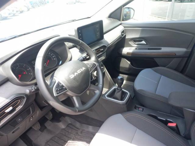Dacia Sandero image 5