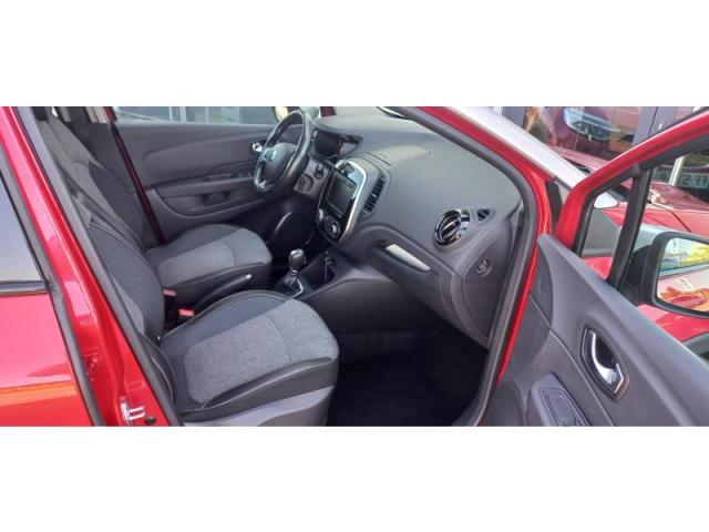 Renault Captur image 1