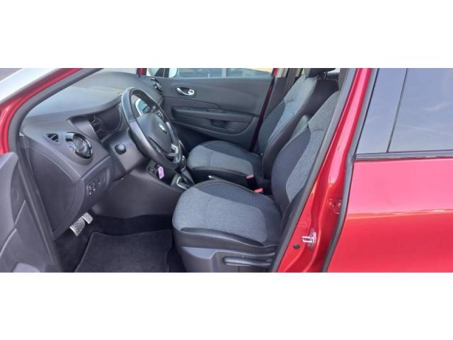 Renault Captur image 2