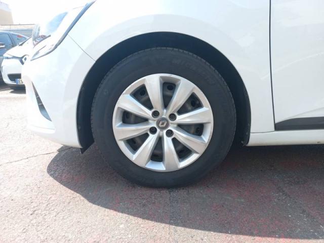 Renault Clio image 9