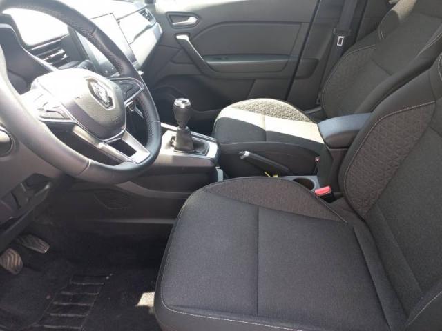 Renault Captur image 3
