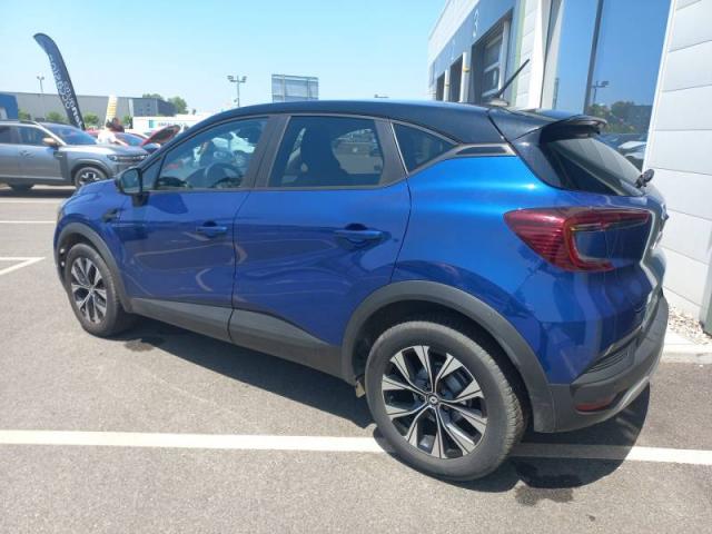 Renault Captur image 2