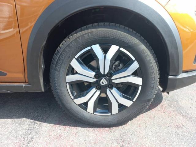 Dacia Sandero image 2