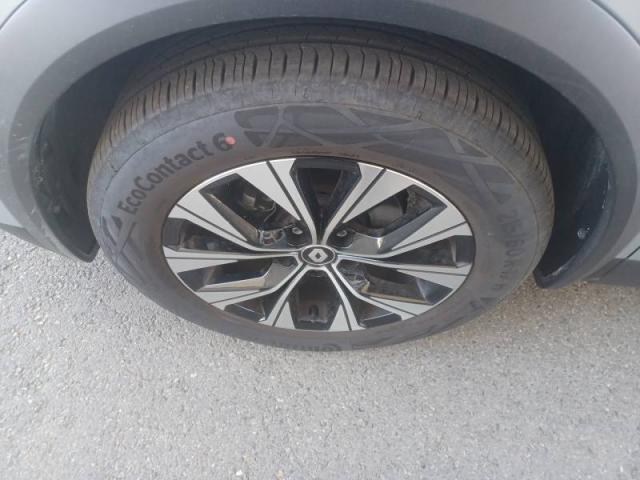 Renault Captur image 1