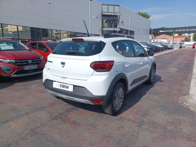 Dacia Sandero image 2
