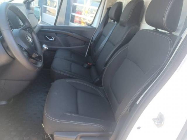 Renault Trafic image 6