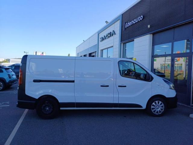 Renault Trafic image 2