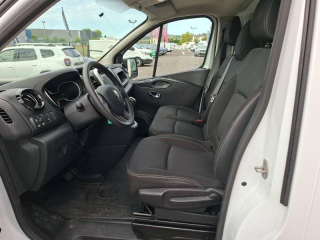 Renault Trafic image 8