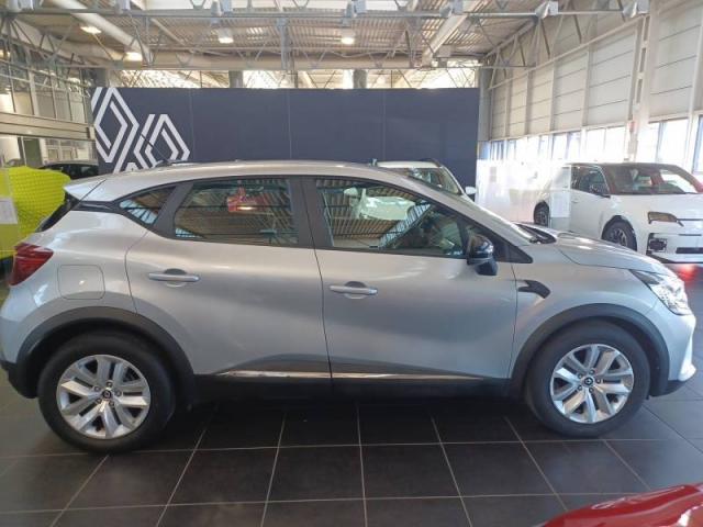 Renault Captur image 1