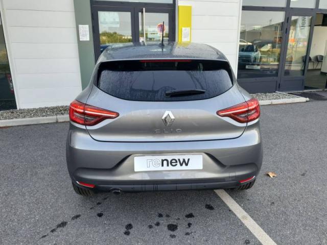 Renault Clio image 2