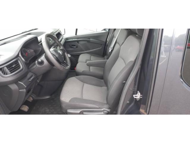 Renault Trafic image 3