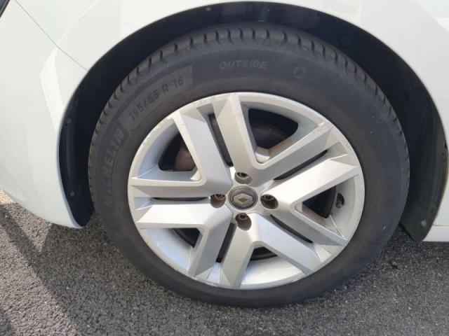 Renault Clio image 1