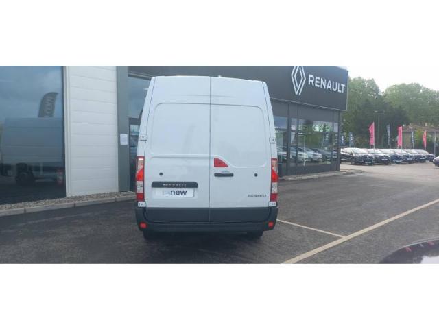 Renault Master image 2