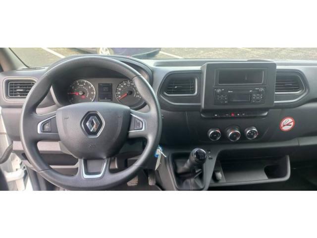Renault Master image 7