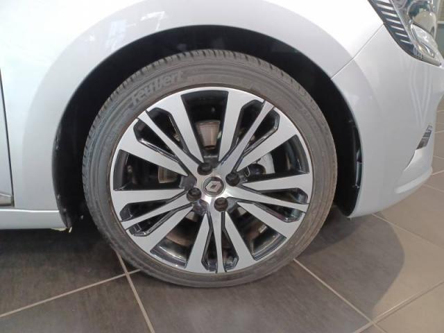 Renault Clio image 8