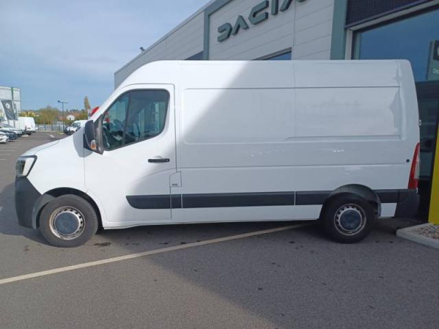 Renault Master image 8