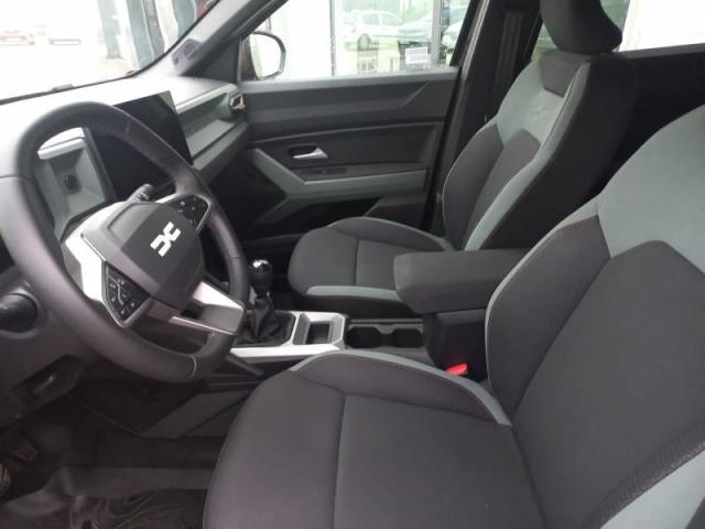 Dacia Duster image 9