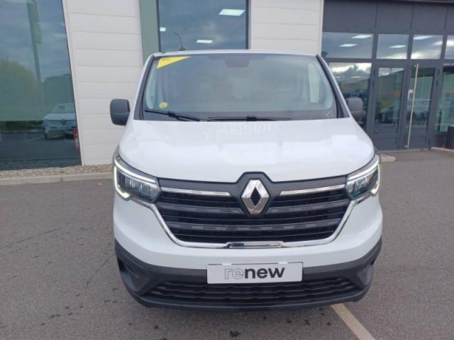 Renault Trafic image 2