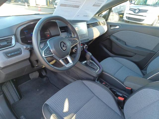 Renault Clio image 9