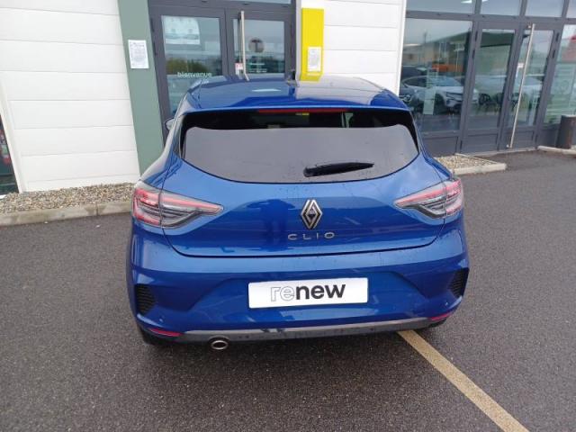 Renault Clio image 2