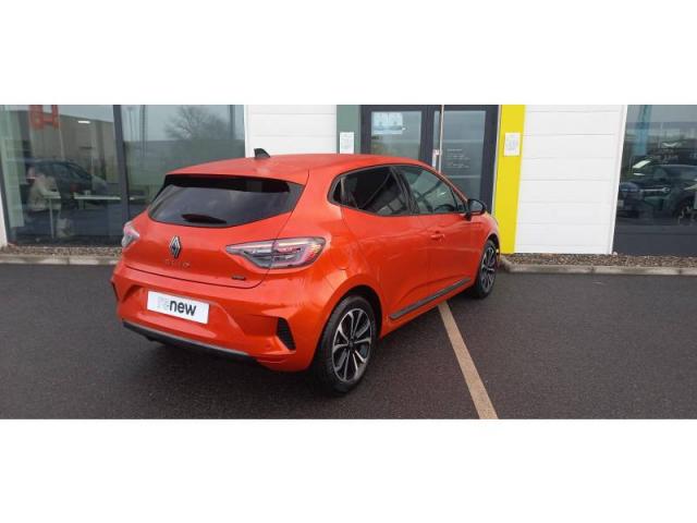Renault Clio image 2